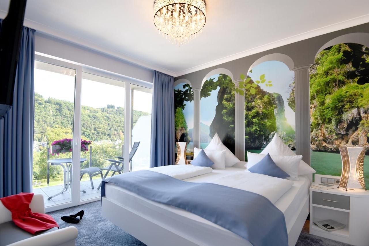 Moselstern Parkhotel Kraehennest Löf エクステリア 写真