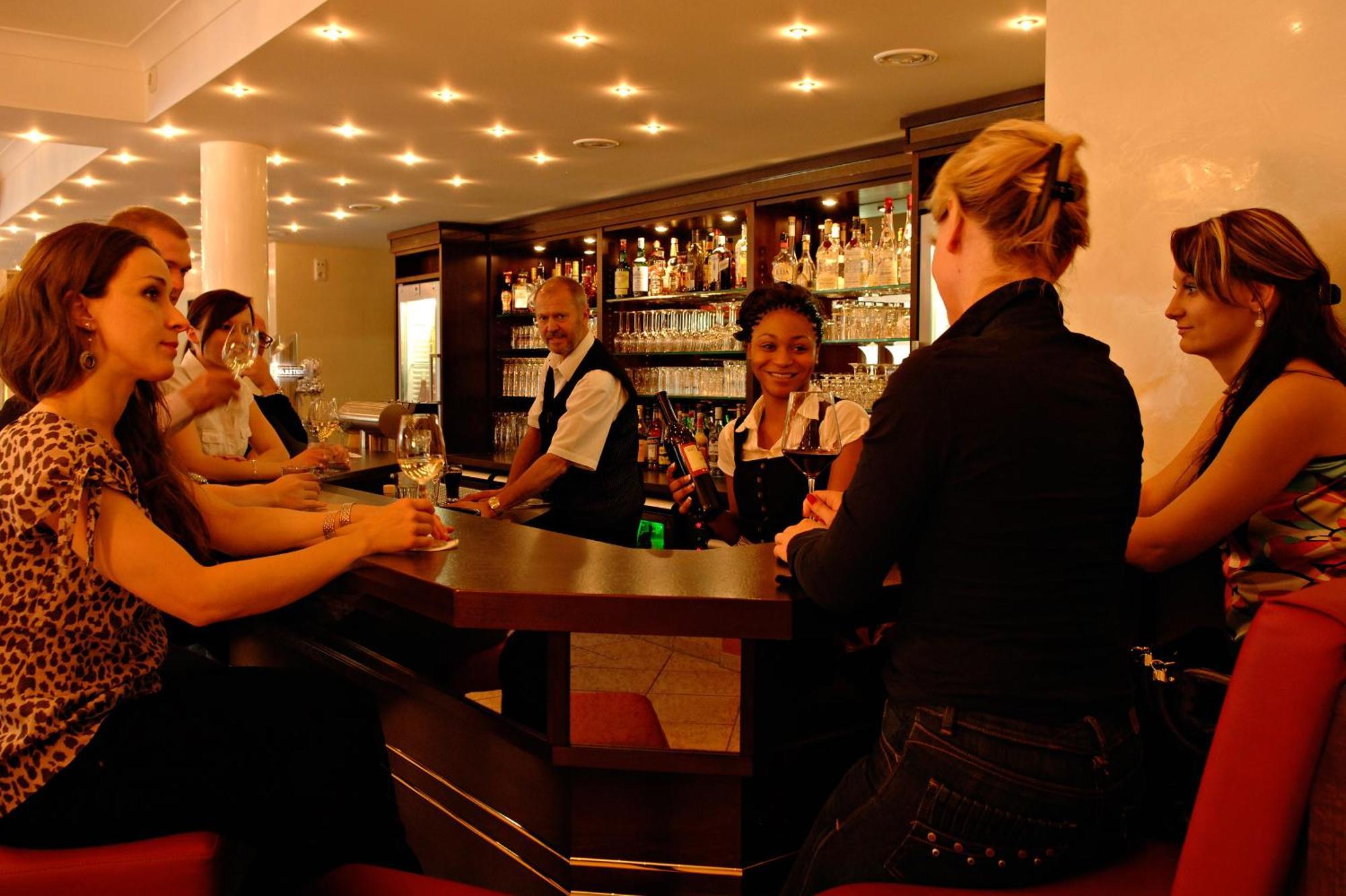Moselstern Parkhotel Kraehennest Löf エクステリア 写真