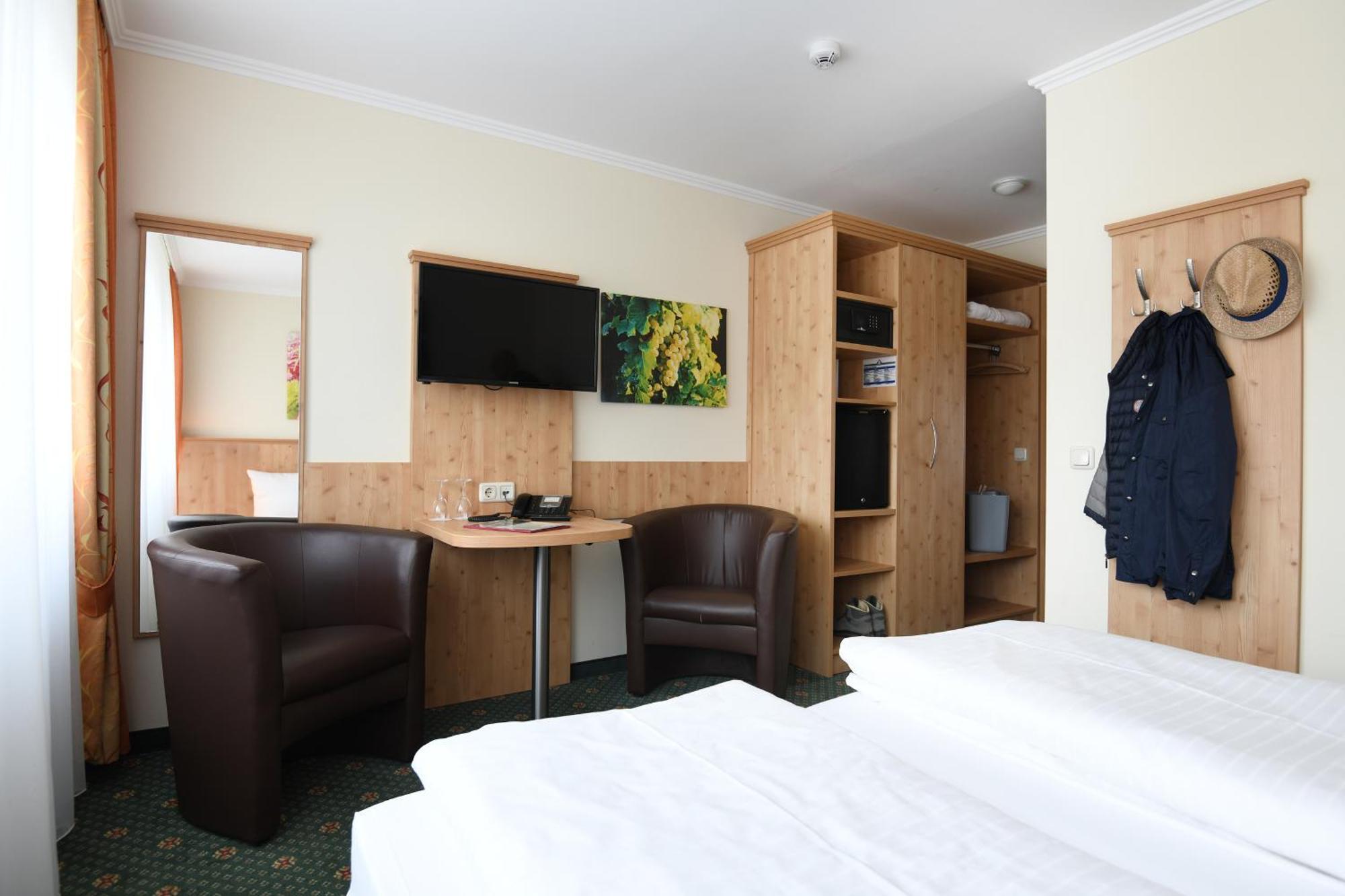 Moselstern Parkhotel Kraehennest Löf 部屋 写真