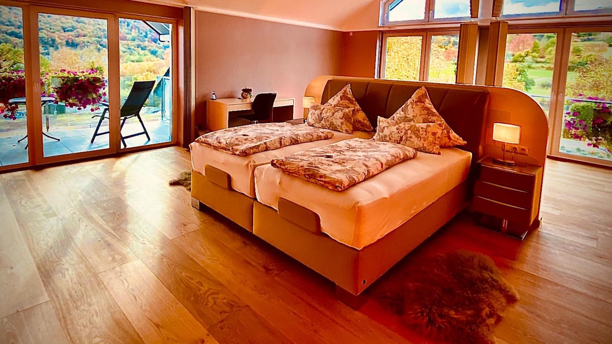 Moselstern Parkhotel Kraehennest Löf 部屋 写真