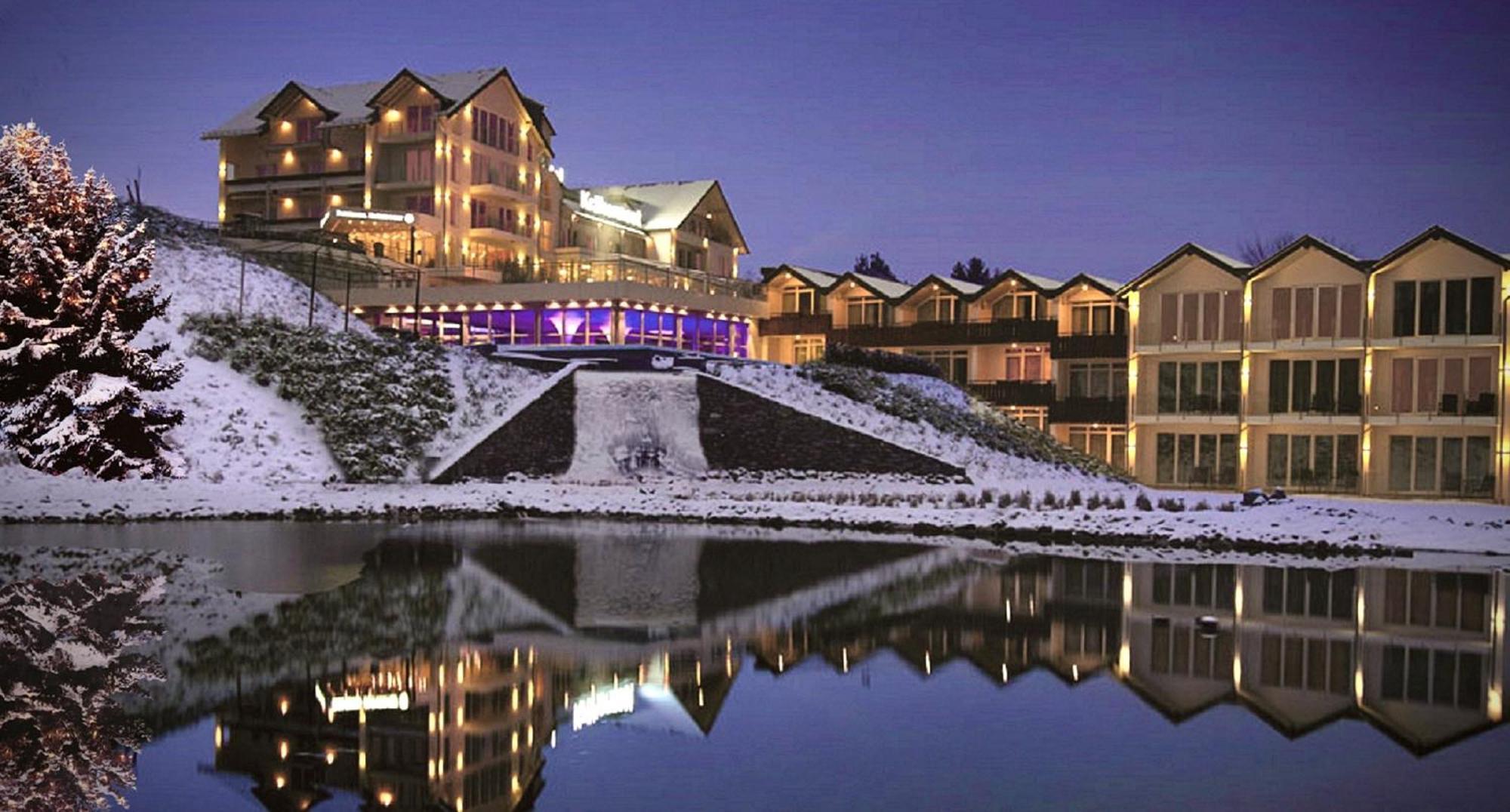 Moselstern Parkhotel Kraehennest Löf エクステリア 写真