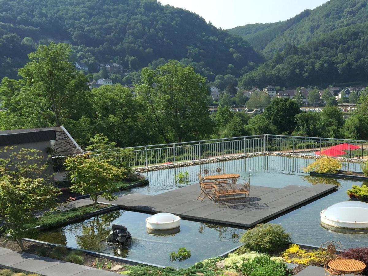Moselstern Parkhotel Kraehennest Löf エクステリア 写真
